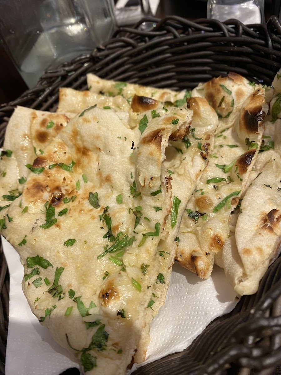 Aura Indian & Thai Cuisine-6